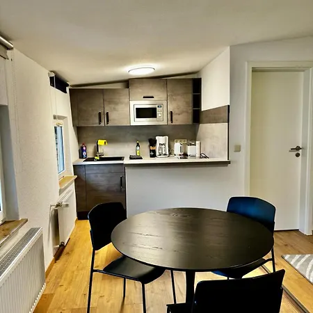 Attic Flat, Neu & Ruhiges 2 Apartmán Halle (Saale)