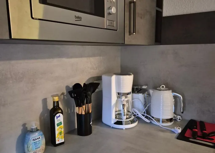 Attic Flat, Neu & Ruhiges 2 *